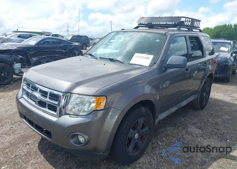2010 Ford Escape Xlt из США, поврежденный, VIN 1FMCU0DG7AKA53658